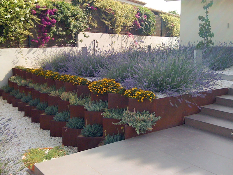 Jardineras exteriores