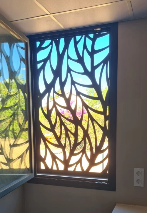 rejas ventana corte l�ser